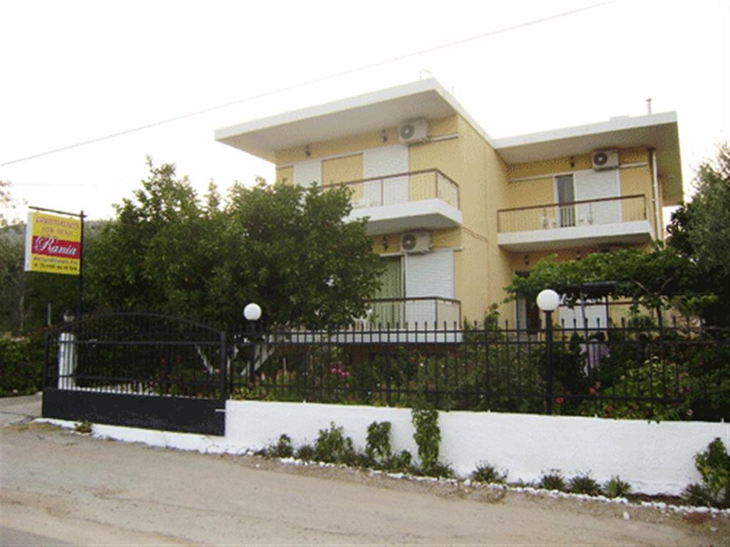 Apartments Rania Tolón Quarto foto